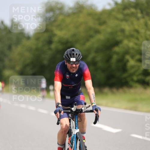 22.06.2025 - Viking Triathlon Yannick Fuchs http://msf.ph/oto/8117206 22.06.2025 12:21:16 Radfahren 71, 291, 395, 535, 621 meine-sportfotos.de