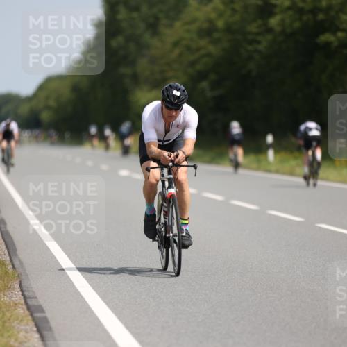 22.06.2025 - Viking Triathlon Yannick Fuchs http://msf.ph/oto/8117216 22.06.2025 11:42:22 Radfahren 177, 205, 378 meine-sportfotos.de