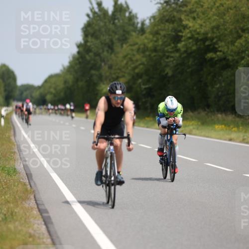 22.06.2025 - Viking Triathlon Yannick Fuchs http://msf.ph/oto/8117233 22.06.2025 12:21:18 Radfahren 71, 291, 395, 535, 621 meine-sportfotos.de
