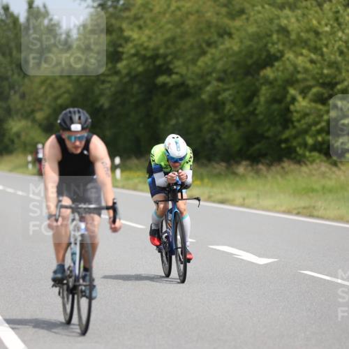 22.06.2025 - Viking Triathlon Yannick Fuchs http://msf.ph/oto/8117239 22.06.2025 12:21:19 Radfahren 71, 395, 535, 621 meine-sportfotos.de
