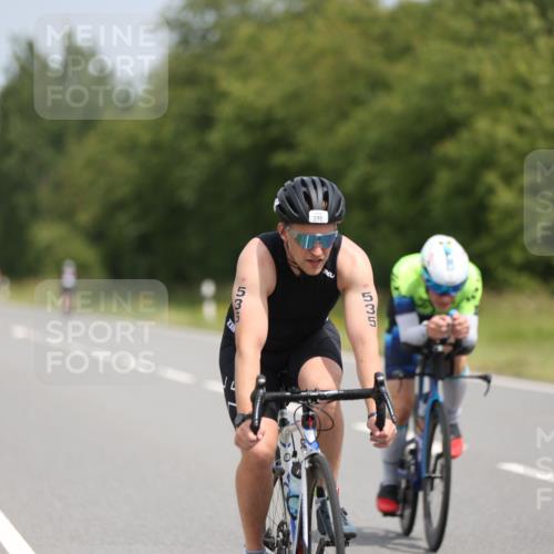 22.06.2025 - Viking Triathlon Yannick Fuchs http://msf.ph/oto/8117248 22.06.2025 12:21:19 Radfahren 71, 395, 535, 621 meine-sportfotos.de