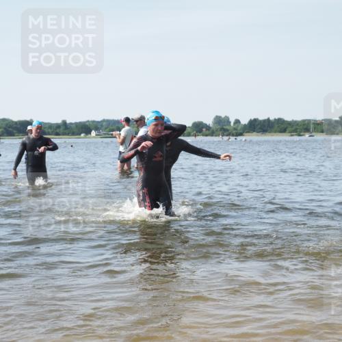 22.06.2025 - Viking Triathlon KatJ http://msf.ph/oto/8117269 22.06.2025 10:44:14 Schwimmen 103, 123, 130, 343, 439, 442, 467, 637, 650 meine-sportfotos.de