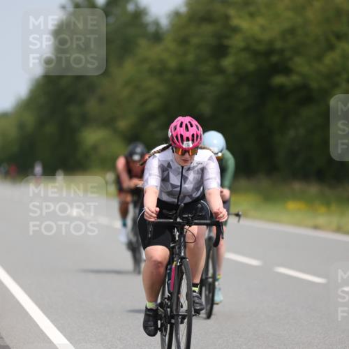 22.06.2025 - Viking Triathlon Yannick Fuchs http://msf.ph/oto/8117274 22.06.2025 12:21:28 Radfahren 89, 147, 186, 236, 255, 327, 395 meine-sportfotos.de