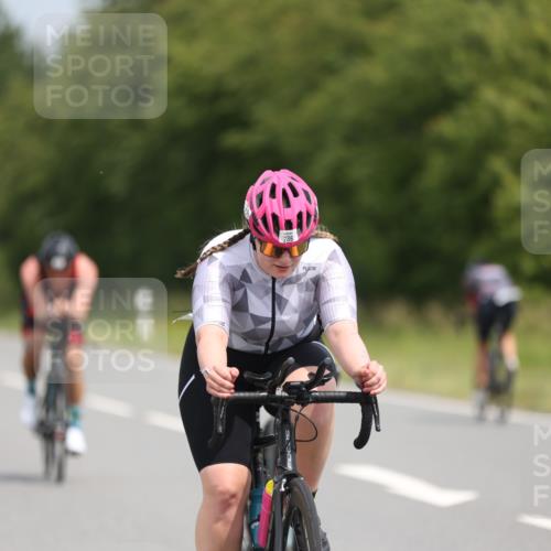 22.06.2025 - Viking Triathlon Yannick Fuchs http://msf.ph/oto/8117287 22.06.2025 12:21:29 Radfahren 89, 147, 186, 236, 255, 327 meine-sportfotos.de