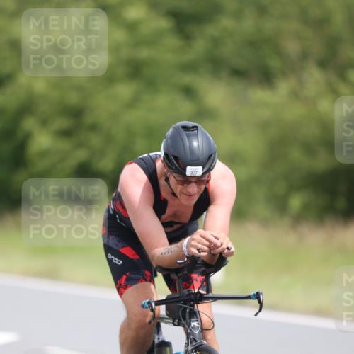 22.06.2025 - Viking Triathlon Yannick Fuchs http://msf.ph/oto/8117306 22.06.2025 12:21:31 Radfahren 89, 147, 186, 236, 255, 327, 491 meine-sportfotos.de