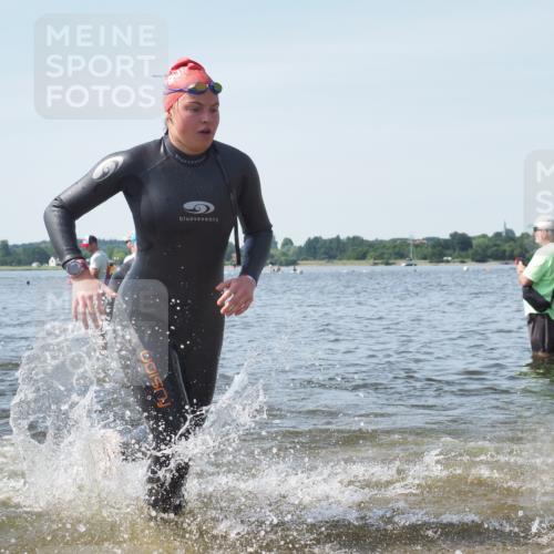 22.06.2025 - Viking Triathlon KatJ http://msf.ph/oto/8117331 22.06.2025 10:44:17 Schwimmen 103, 123, 130, 343, 439, 467, 650 meine-sportfotos.de