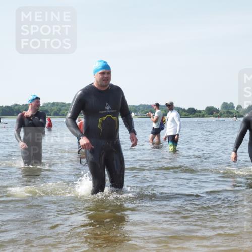 22.06.2025 - Viking Triathlon KatJ http://msf.ph/oto/8117353 22.06.2025 10:44:20 Schwimmen 103, 123, 130, 205, 439, 467, 650 meine-sportfotos.de