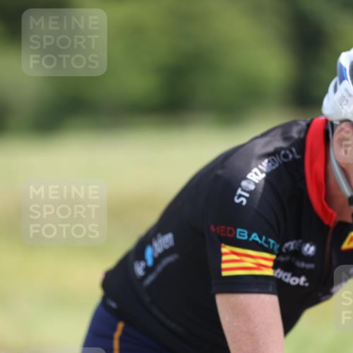 22.06.2025 - Viking Triathlon Yannick Fuchs http://msf.ph/oto/8117398 22.06.2025 11:42:48 Radfahren 2, 45, 74, 81, 102, 365, 414, 425, 441, 610, 661 meine-sportfotos.de