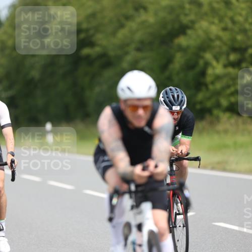 22.06.2025 - Viking Triathlon Yannick Fuchs http://msf.ph/oto/8117408 22.06.2025 12:21:56 Radfahren 6, 109, 278, 318, 350, 377, 442, 493, 606 meine-sportfotos.de
