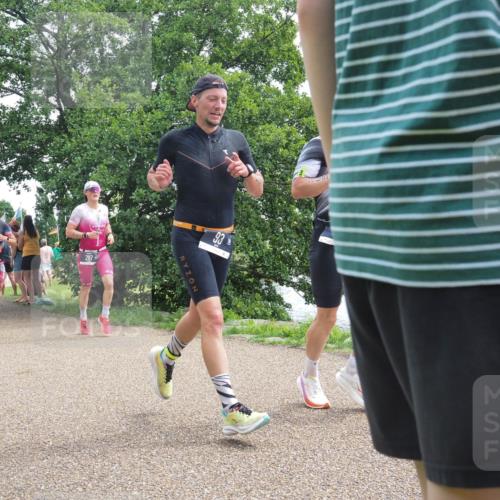 22.06.2025 - Viking Triathlon KatJ http://msf.ph/oto/8117410 22.06.2025 13:27:52 Laufen 72, 93, 269, 287, 618 meine-sportfotos.de