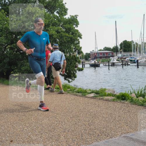 22.06.2025 - Viking Triathlon KatJ http://msf.ph/oto/8117467 22.06.2025 13:28:04 Laufen 95, 340 meine-sportfotos.de