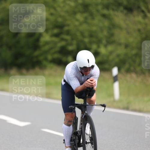 22.06.2025 - Viking Triathlon Yannick Fuchs http://msf.ph/oto/8117518 22.06.2025 12:22:06 Radfahren 6, 109, 493 meine-sportfotos.de