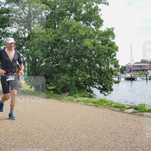 22.06.2025 - Viking Triathlon KatJ http://msf.ph/oto/8117537 22.06.2025 13:28:25 Laufen 176, 360 meine-sportfotos.de