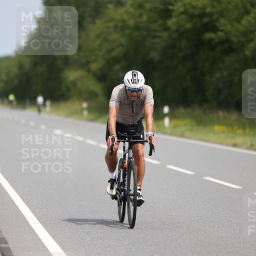 22.06.2025 - Viking Triathlon Yannick Fuchs http://msf.ph/oto/8117550 22.06.2025 12:22:40 Radfahren 127, 135, 342, 551, 644 meine-sportfotos.de