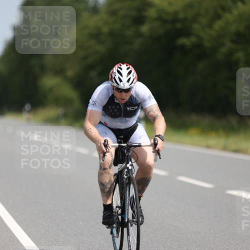 22.06.2025 - Viking Triathlon Yannick Fuchs http://msf.ph/oto/8117558 22.06.2025 11:43:02 Radfahren 21, 76, 91, 157, 332, 623, 633 meine-sportfotos.de