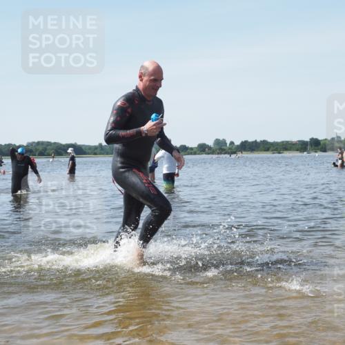 22.06.2025 - Viking Triathlon KatJ http://msf.ph/oto/8117580 22.06.2025 10:44:40 Schwimmen 18, 205, 219, 440, 446 meine-sportfotos.de
