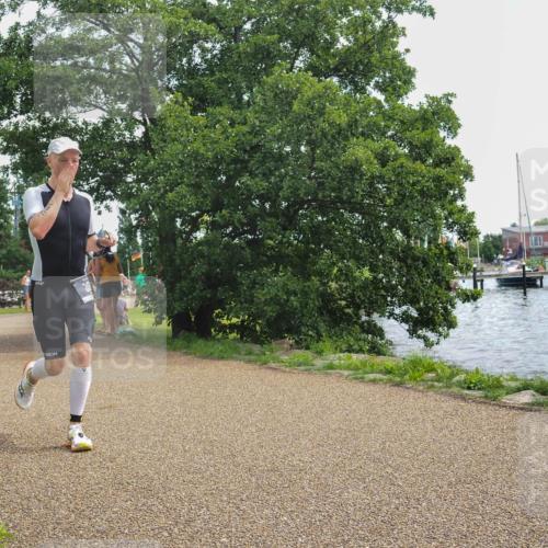 22.06.2025 - Viking Triathlon KatJ http://msf.ph/oto/8117584 22.06.2025 13:28:27 Laufen 150, 176, 360 meine-sportfotos.de