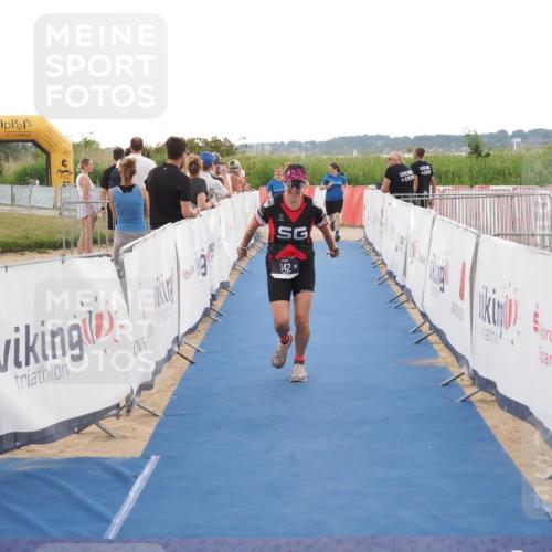 22.06.2025 - Viking Triathlon MichiJ http://msf.ph/oto/8117588 22.06.2025 16:27:46 Ziel 142, 633 meine-sportfotos.de
