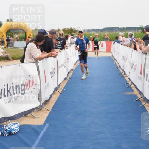 22.06.2025 - Viking Triathlon MichiJ http://msf.ph/oto/8117590 22.06.2025 15:07:32 Ziel 28, 113 meine-sportfotos.de