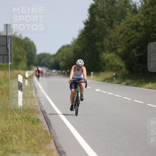 22.06.2025 - Viking Triathlon Yannick Fuchs http://msf.ph/oto/8117604 22.06.2025 11:43:04 Radfahren 21, 46, 76, 91, 157, 332, 334, 623, 633 meine-sportfotos.de