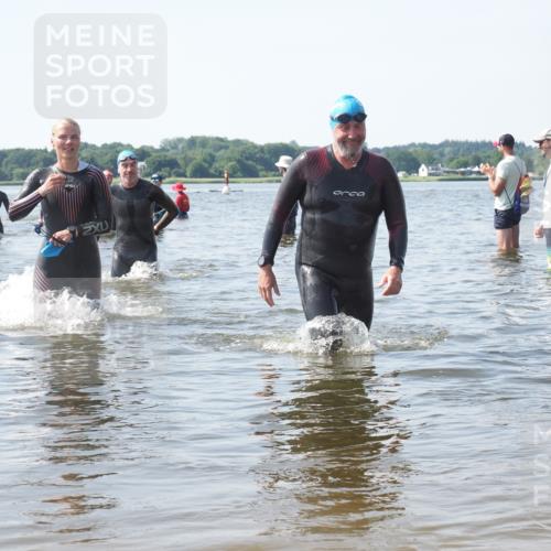22.06.2025 - Viking Triathlon KatJ http://msf.ph/oto/8117634 22.06.2025 10:44:46 Schwimmen 18, 440, 446, 653 meine-sportfotos.de