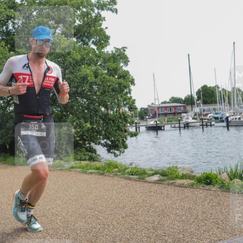 22.06.2025 - Viking Triathlon KatJ http://msf.ph/oto/8117640 22.06.2025 13:28:29 Laufen 150, 360 meine-sportfotos.de