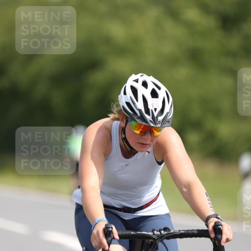 22.06.2025 - Viking Triathlon Yannick Fuchs http://msf.ph/oto/8117685 22.06.2025 11:43:08 Radfahren 21, 46, 91, 157, 179, 332, 334, 633 meine-sportfotos.de