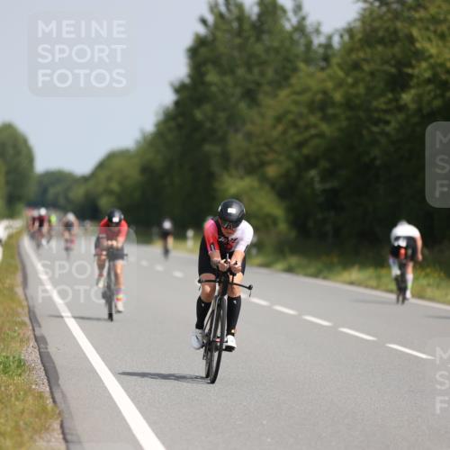 22.06.2025 - Viking Triathlon Yannick Fuchs http://msf.ph/oto/8117724 22.06.2025 11:43:19 Radfahren 155, 179, 215, 533, 643 meine-sportfotos.de