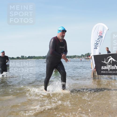 22.06.2025 - Viking Triathlon KatJ http://msf.ph/oto/8117731 22.06.2025 10:44:51 Schwimmen 18, 39, 168, 440, 446, 638, 653 meine-sportfotos.de