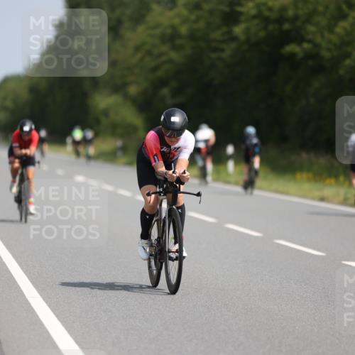 22.06.2025 - Viking Triathlon Yannick Fuchs http://msf.ph/oto/8117737 22.06.2025 11:43:20 Radfahren 155, 215, 533, 643 meine-sportfotos.de