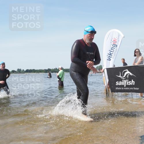 22.06.2025 - Viking Triathlon KatJ http://msf.ph/oto/8117744 22.06.2025 10:44:51 Schwimmen 18, 39, 168, 440, 446, 638, 653 meine-sportfotos.de