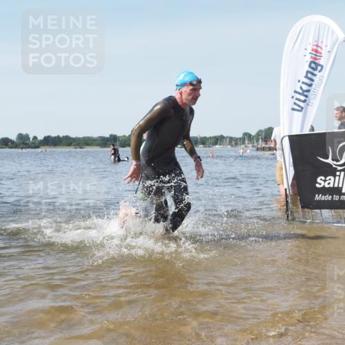 22.06.2025 - Viking Triathlon KatJ http://msf.ph/oto/8117776 22.06.2025 10:44:53 Schwimmen 18, 39, 168, 440, 446, 638, 653 meine-sportfotos.de
