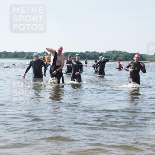 22.06.2025 - Viking Triathlon KatJ http://msf.ph/oto/8117787 22.06.2025 10:44:56 Schwimmen 39, 168, 440, 638, 653 meine-sportfotos.de