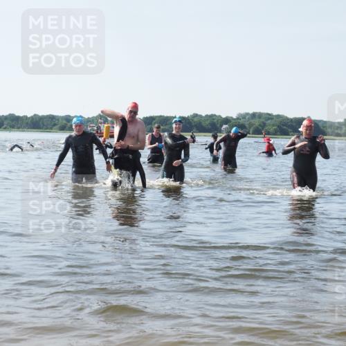 22.06.2025 - Viking Triathlon KatJ http://msf.ph/oto/8117794 22.06.2025 10:44:57 Schwimmen 39, 168, 493, 638, 653 meine-sportfotos.de