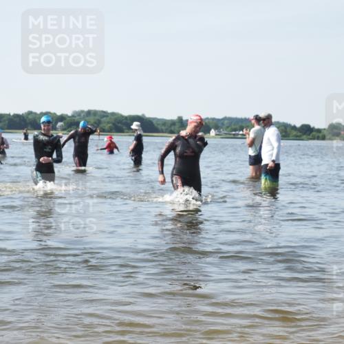 22.06.2025 - Viking Triathlon KatJ http://msf.ph/oto/8117844 22.06.2025 10:44:58 Schwimmen 39, 168, 493, 638, 653 meine-sportfotos.de