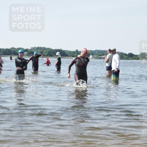 22.06.2025 - Viking Triathlon KatJ http://msf.ph/oto/8117850 22.06.2025 10:44:58 Schwimmen 39, 168, 493, 638, 653 meine-sportfotos.de