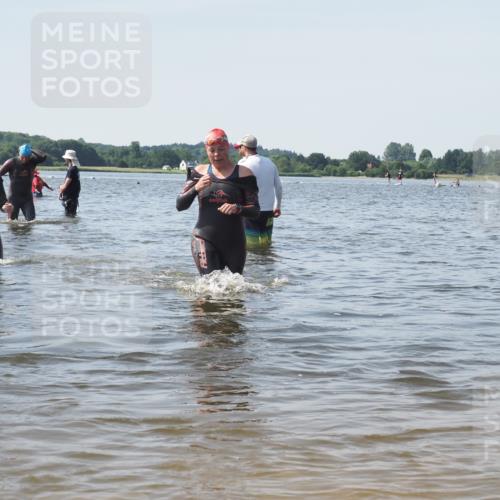 22.06.2025 - Viking Triathlon KatJ http://msf.ph/oto/8117857 22.06.2025 10:45:00 Schwimmen 39, 168, 346, 493, 638, 653 meine-sportfotos.de