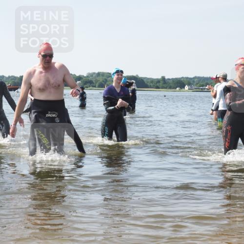 22.06.2025 - Viking Triathlon KatJ http://msf.ph/oto/8117880 22.06.2025 10:45:01 Schwimmen 39, 168, 346, 493, 638, 653 meine-sportfotos.de