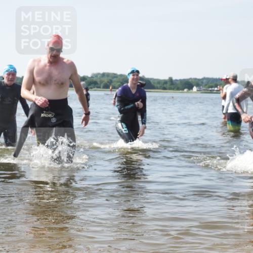 22.06.2025 - Viking Triathlon KatJ http://msf.ph/oto/8117896 22.06.2025 10:45:02 Schwimmen 39, 168, 346, 493, 638, 653 meine-sportfotos.de