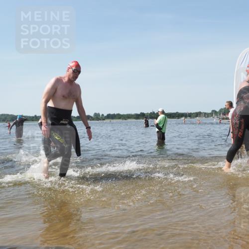 22.06.2025 - Viking Triathlon KatJ http://msf.ph/oto/8117918 22.06.2025 10:45:04 Schwimmen 39, 168, 346, 493, 638, 653 meine-sportfotos.de
