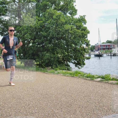 22.06.2025 - Viking Triathlon KatJ http://msf.ph/oto/8118013 22.06.2025 13:29:39 Laufen 152, 444 meine-sportfotos.de