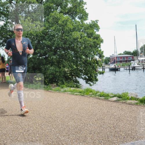 22.06.2025 - Viking Triathlon KatJ http://msf.ph/oto/8118022 22.06.2025 13:29:39 Laufen 152, 444 meine-sportfotos.de