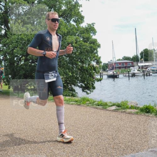 22.06.2025 - Viking Triathlon KatJ http://msf.ph/oto/8118036 22.06.2025 13:29:40 Laufen 152, 444 meine-sportfotos.de
