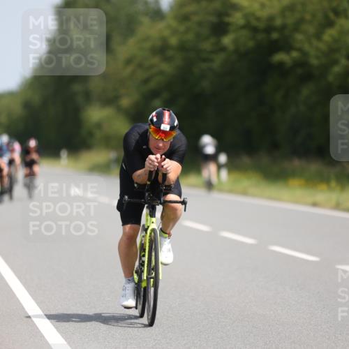 22.06.2025 - Viking Triathlon Yannick Fuchs http://msf.ph/oto/8118054 22.06.2025 11:43:40 Radfahren 37, 130, 183, 202, 308, 364, 372, 418, 466, 632 meine-sportfotos.de