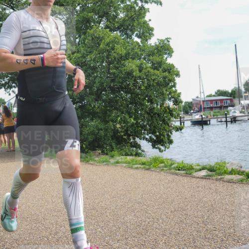 22.06.2025 - Viking Triathlon KatJ http://msf.ph/oto/8118069 22.06.2025 13:29:42 Laufen 152, 376, 444 meine-sportfotos.de