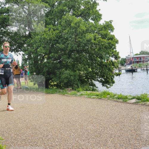 22.06.2025 - Viking Triathlon KatJ http://msf.ph/oto/8118074 22.06.2025 13:29:43 Laufen 376, 444 meine-sportfotos.de