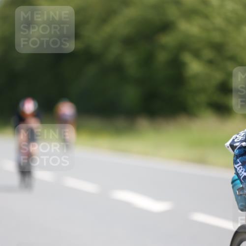 22.06.2025 - Viking Triathlon Yannick Fuchs http://msf.ph/oto/8118143 22.06.2025 11:43:44 Radfahren 37, 130, 202, 308, 364, 390, 466, 495 meine-sportfotos.de