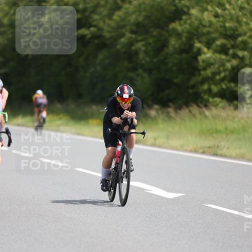 22.06.2025 - Viking Triathlon Yannick Fuchs http://msf.ph/oto/8118165 22.06.2025 11:43:45 Radfahren 37, 130, 202, 308, 364, 390, 466, 495 meine-sportfotos.de