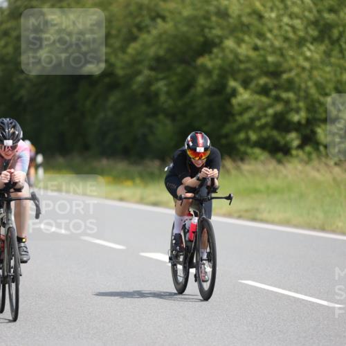 22.06.2025 - Viking Triathlon Yannick Fuchs http://msf.ph/oto/8118178 22.06.2025 11:43:46 Radfahren 37, 130, 202, 308, 390, 466, 495 meine-sportfotos.de