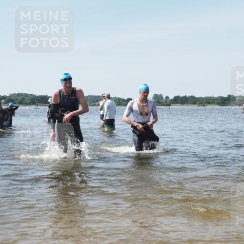 22.06.2025 - Viking Triathlon KatJ http://msf.ph/oto/8118203 22.06.2025 10:45:32 Schwimmen 102, 108, 197, 466, 519, 605 meine-sportfotos.de